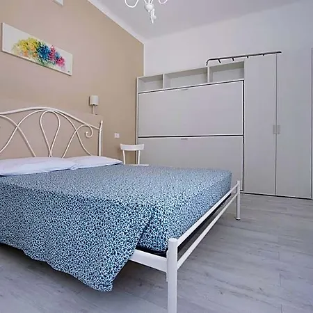 Aparthotel Serenella - Dependance Diano Marina