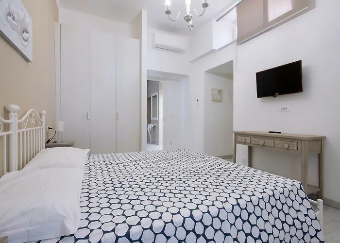 Residenza Serenella - Dependance Diano Marina